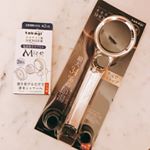 ずっと変えたいと思ってたシャワーヘッド¨̮♡︎こんなに簡単にどんな会社のでも付けられるなんて知らなかった४*ପ꒰⑅•ᴗ•｡꒱໊੭♡♩お水が柔らか〜く、優しくなります¨̮♡︎癒されます¨̮♡…のInstagram画像