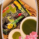 玉露園の濃いグリーンティーを飲んでみました。濃い抹茶とお砂糖が入っています。濃いけれど、甘いです。結構甘いです。夜は、ミルクに入れてチンするとホッと抹茶オレになります。・・…のInstagram画像