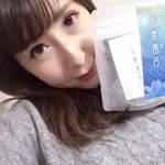 今日のお風呂タイム🛁は、ポイッて入れるだけで水素風呂になる（水素風呂mizubijin）を使ってみました。巾着の中に水素ボールとビタミンCボールが入ってて、なんと30回も使えるんだって😍水…のInstagram画像