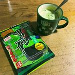 🍵💓・今日もお疲れ様です😊・やっとホッと出来る時間😌💕・玉露園の『濃いグリーンティー』飲んでゆっくりしよう🍵✨・アイスでそのまま飲むのめっちゃ好きだけど寒くなった今は豆…のInstagram画像