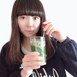 ✿フルーツ酵素青汁 乳酸菌Plusをお試しさせていただきました🙏✨.水または牛乳等の飲み物に混ぜて飲むスティック青汁💚21種類の野菜と75種類の植物発酵エキス（酵素）配合１杯１…のInstagram画像