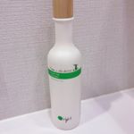オーライト シャンプー グリーンティーノーマルヘア ツリーインザボトルをお試ししました。オーガニックにこだわったこちらのシャンプー。オーガニックなのは中身だけでなく、なんとボトルまで！Tree i…のInstagram画像