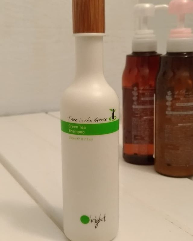 口コミ投稿：オーガニックヘアケア オーライトのシャンプーこちらは「グリーンティー」化学香料一…
