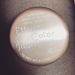 パフでつけるのが楽すぎてたまらん#ettusais #エテュセ #フェースカラー #ハイライト #メイク #カラーイルミネーター #monipla #ettusais_fan #monipla #et…のInstagram画像