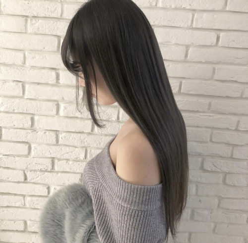 ロングヘアの画像（1枚目）