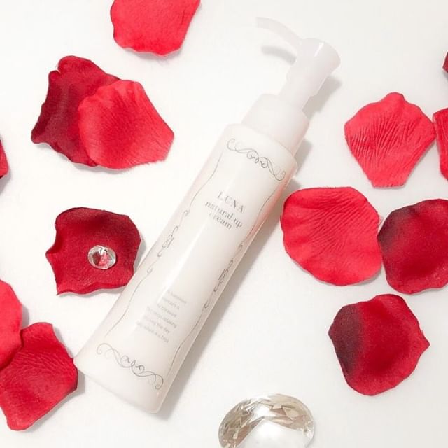 口コミ投稿：#ルーナ #ナチュラルアップクリーム#LUNA #naturalupcream.＊３大バストケア成分配合…