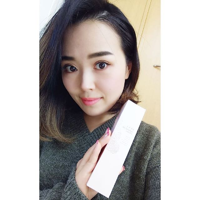 口コミ投稿：バスト用のマッサージクリーム♡デコルテからマッサージして毎日バストをマッサージし…