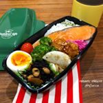 #今日のお弁当 ☺︎︎・○焼鮭○とり唐揚のタレ和え○蕪とブロッコリーのソテー○ひじき煮○アイコトマト○ゆで卵○わかめと豆腐、白菜の味噌汁・ちょっと疲れてるなぁと…のInstagram画像
