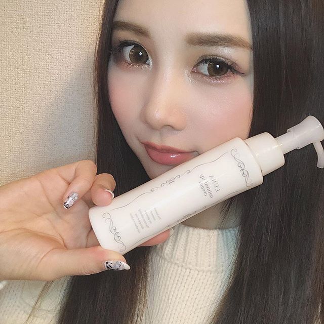 口コミ投稿：今試してるバストアップクリーム♡爽やかな香りで伸びが良くて、しっとりして、肌にハ…