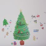 🎄﻿﻿ウォールステッカーを長女がペタペタしてくれました👧🏻💕﻿﻿来年はツリーを出してみんなで飾りつけしたいな🎄⭐️﻿﻿#わたしのクリスマス #ひかり味噌 #monipla #h…のInstagram画像