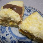 産まれて初めて最初から仕上げまでケーキを作ってみました。クリスマスは何時もお店で販売されているスイーツを購入していたので、自分で手作りしたケーキだとやっぱり気分が違いますね♪完成するま…のInstagram画像