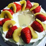 Merry Xmas😇✨今年の手作りクリスマスケーキはこちら🎄🎂💝シフォンベースです♬#love #美味しかった #完食 #夕食後のデザート #手作りケーキ #手作りお菓子 #写真好き…のInstagram画像