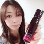 #アテニア #ドレスリフト #ドレスリフトローション #時計美容 #スキンケア #monipla #attenir_fan..＊濃厚なとろみが心地よく浸透。瞬時に、手応えのあるハリ肌へ.…のInstagram画像