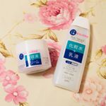 -朝も夜もお肌の奥からたっぷり潤うピュアナチュラル▪️エッセンスローション UV▪️クリームエッセンス モイスト』-「浸透モイストキープ処方」で肌の奥からたっぷり潤う、高保湿の…のInstagram画像