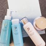 プモアの化粧水と、クリームがすごくよかったので、洗顔とクレンジングもゲットしてみました☺️💓クレンジングは、肌への負担が無くてストレスを感じませんでした✨洗顔は、サッパリするけどつっぱらない！…のInstagram画像