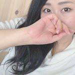 アーティラルUVMのオークルをつけて見ました♡11月に発売した新商品♡フェミニンな明るめオークル可愛い･:*+.\(( °ω° ))/.:+ 明るめって言っても、普段使いできるナチュラ…のInstagram画像
