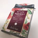 ピエナージュのBABY MAYを試してみました。色んなカラコン使って来たけど、わたしの中でナンバー１のパッケージの可愛さ😍グラデーションが凄く綺麗で、ナチュラルで透明感があります。カラコン…のInstagram画像