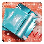 貼る育毛剤fa:sa(ファーサ)🤗画像スワイプで2枚あります♡.マイクロニードル(1シートに約500本も！)が並べられたスキャルプパッチというシートを、専用の育毛トニックの先端につけて頭皮…のInstagram画像