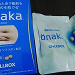 onaka（おなか）体重、お腹の脂肪を減らす機能がある葛の花イソフラボンが配合されていて脂肪の合成を抑制し、脂肪の分解を促進、脂肪の燃焼を促す働きをしてくれます✨もちろん併用して適度な…のInstagram画像