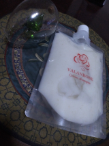口コミ記事「VALANROSEクリームシャンプーは、クリームで髪を洗う」の画像