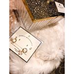 @naturalcouture_official 様より今話題のナチュの500円アクセを頂きました💕💕 なんとピアスとネックレス2つも😳✨どちらもシンプルなんだけど華やかさもあって、…のInstagram画像