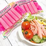 ＊辛子明太子風味のサラダスティック🥗可愛い薄ピンク色なので、サラダが華やかになりました🥳💓.#サラダスティック辛子明太子風味 #いちまさ #monipla #ichimasa_fa…のInstagram画像