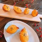 今月のレッスン♪安納芋のスイートポテトとクレームブリュレ✨どちらも簡単なので子育ての合間にすぐ作れそうなスイーツです👏スイートポテトは#ゲランドの塩 が効いてて甘さが引き立つ💓…のInstagram画像