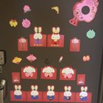 去年のハロウィンに続き…マグネットパークから発売されている「ひなまつりデコマグネット」を飾ってみました♪今回、しろこが飾ったのはウサギデザインのMセット。シート上で届くので、ぐ…のInstagram画像