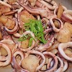 下準備から作るまでがフライパン。イカとじゃがいもの醤油バター炒め。#ワンポットパスタ #ディッシュアンドチル #DAYWEAR #monipla #wahei_fanのInstagram画像