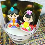 #ひなまつり #ひなまつりメニュー ひなまつりにちなんで杏仁プリンを作りました！かわいいデコレーションで気分アップ🌸🐝✌😄✌ #おうちカフェ #おうちごはん #アートキャンディ #ひな…のInstagram画像