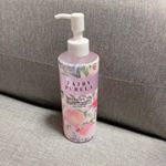 .まつエクにも使えるフェアリーピュアラクレンジングジェル(ローズ)これめっちゃいいよー😍まつエクOKＷ洗顔不要濡れた手、顔OK100%オイルフリーほんと神的クレンジングなの…のInstagram画像