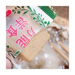 ..✼••┈┈┈┈┈┈┈┈┈┈┈┈┈┈┈┈••✼..まるさん　万能洋食コンソメ魚介とハーブが奏でるほんの少し高級なコンソメもずくとまいたけのスープを、作って…のInstagram画像