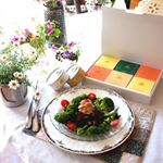 .今日のサラダはテレビの「松本家の休日」でも紹介されたホワイトツナをトッピング🐟.こちらはモンマルシェの高級贅沢ツナ缶・オリーブオイル（ソリッド）90g×1缶・綿実…のInstagram画像