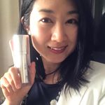 本日の無加工自撮り。#ビューケン潤生ウマプラセンタ美容液 を愛用しています💋今週は連続飲み会で、とっても楽しくてるんるん✨なのですが（笑）睡眠不足でお肌が気になっていました。Live×…のInstagram画像