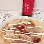 鎌田醤油様のかつおだしの中濃ソースをお試しさせていただきました☆°｡⋆⸜(* ॑꒳ ॑* )⸝﻿﻿お好み焼きに使ってみました( ᵒ̴̶̷᷄꒳ᵒ̴̶̷᷅ )﻿﻿醤油みたいなさらっとしたソ…のInstagram画像