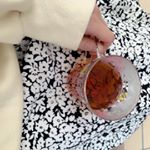 TIGERルイボスティー☕︎ホットでも、アイスにしても美味しい☺️ 活性酸素から身体を守って、アンチエイジング🌸抗アレルギー作用も嬉しい。モンドセレクション金賞🥇高品質の安心安全で子供…のInstagram画像