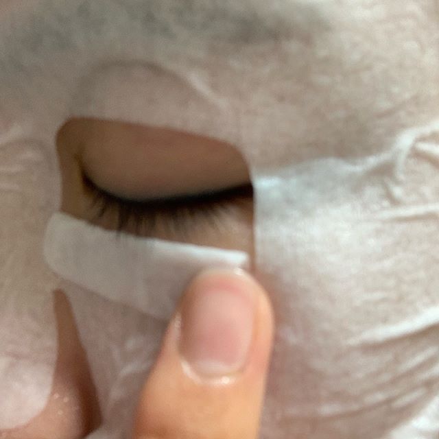口コミ投稿：もっちもち。朝起きるとツヤっとしてる。続けて2回目を使ってみたけど、やっぱ保湿成…