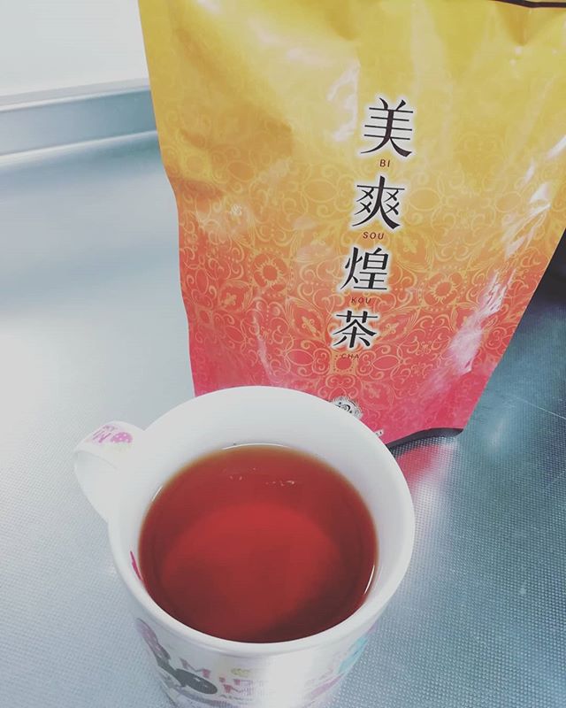 口コミ投稿：毎朝ホットで入れて飲んでいます☕#美爽煌茶 ♥アップルティーテイストで美味しいだけ…