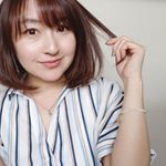 このムーンストーンブレスレット、華奢な中に存在感があってお気に入りです。#MAQUANI さんの#天然石 ブレスレットです。*ムーンストーンは「愛を伝える石」「幸福を呼ぶ石」と言われていて…のInstagram画像
