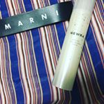 NEWRA愛用中です！最近はバッグに入れて持ち歩いてます。全身に使えるから本当に便利✨#newraが味方 #NEWRAスキンケア #ドライレスワンクイックセラム #5000人の声から生まれた1本の…のInstagram画像