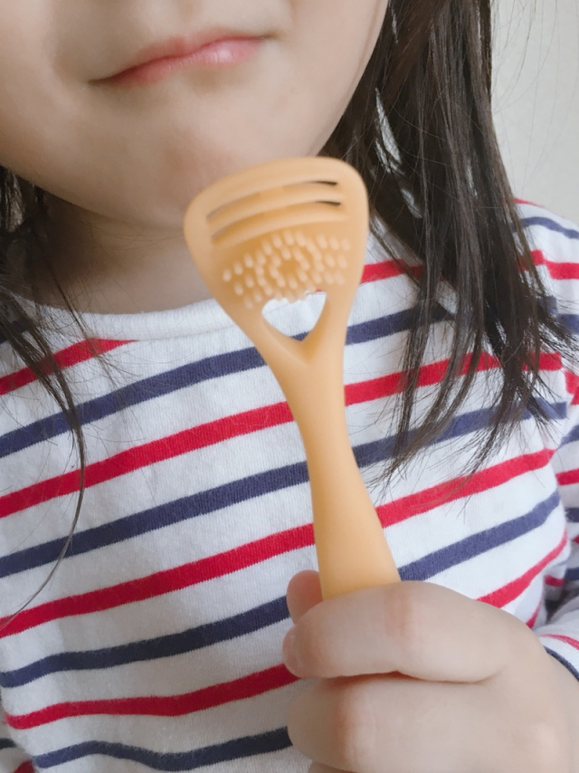 口コミ：❁⃘*.ﾟののじ　子ども舌クリーナー「舌も！Kids」❁⃘*.ﾟの画像（2枚目）