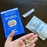 ピルボックスジャパン株式会社様より「onaka」をお試しさせていただきました！小粒で無味無臭で飲みやすいです！最近、食生活や運動も気にしてるのに一向にお腹周りが改善されないので少しサプ…のInstagram画像