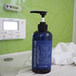 毎日使用しているボディソープ【BT+エッセンス ボディウォッシュ】🛁 一週間以上使用しておりますが、肌がツルスベでやわらかくなったように感じます♫濃密泡がしっかり汚れを落としてくれるけど、…のInstagram画像