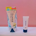 株式会社pdcさんのBBリキッド「美白美容液ファンデーション」を使ってみました❤️.なんと洗顔後の肌に直接塗るBBリキッドです✨美容保湿成分配合なので、洗顔後これ１つでスキンケアからベース…のInstagram画像
