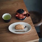 きな粉餅とグリーンティー。#onmytable  #onthetable #instafood #暮らし #ivypottery #instagramjapan #おうち時間 #igersjp #…のInstagram画像