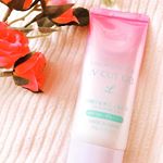 ..🌼ダイソーで購入した日焼け止めジェルがなかなかのもんです✨✨.🌼私は100円ショップのコスメも好きで、たまにパトロールして良さげなのがあれば試しています✨✨.🌼これは値段は…のInstagram画像