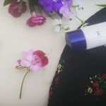 塗りたくった感がない肌がナチュラルにすべらかになる美白ファンデーションでした❗くすみのカバー力が高く肌が明るくなります❕伸びも最高🎵とろとろんなテクスチャーで付け心地もべたべたせず良かった❤…のInstagram画像
