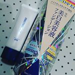 ダイレクトホワイトdeW 美白ファンデーション❤️ なんと洗顔後の肌に直接塗ることが出来るスキンケア→ベースメイクまで完成しちゃう時短美白BBリキッドファンデーション！！ しかもUV機能までついてる✨…のInstagram画像