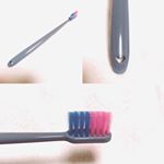 ハイカラフル🦷✨HAIKARA:full（ハイカラフル）カラフルなデザインにハートの穴♥️かわいい歯ブラシお試しさせて頂きました。Dupont社の高密度な毛束。薄いヘッド、しなるネック…のInstagram画像
