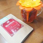 ルイボスティーの中でもオーガニック認証を取得して最高級グレードの茶葉を100%使用したプレミアム・ルイボスティー💕活性酵素を消去してくれる効果もあるんですよ～ホッと癒されて豊潤な香りと…のInstagram画像